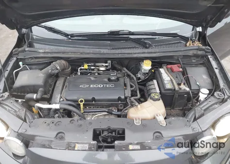 2015 Chevrolet Sonic Lt Manual из США, поврежденный, VIN 1G1JD5SG1F4125860